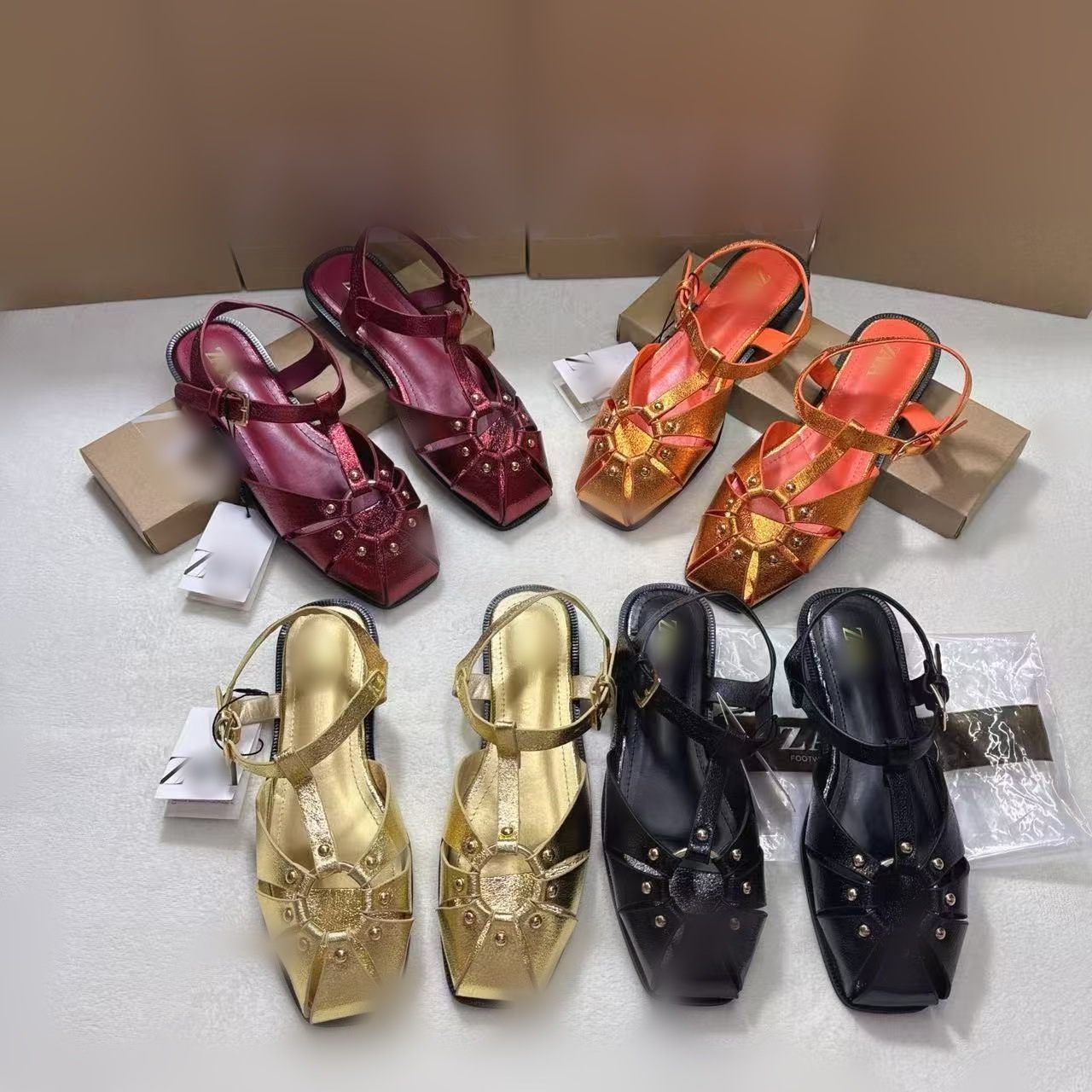 Damesschoenen Stijl Effen Kleur Eenvoudig Modieus Bovenkleding Sandalen Slippers Metalen Gesp Voor Formeel & Casual_voghion.com