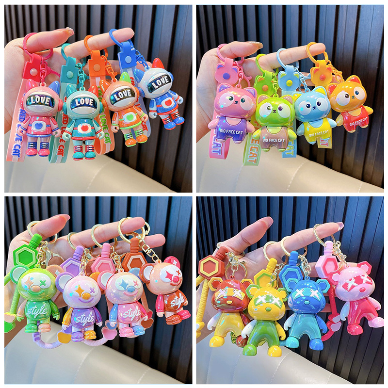 새로운 부드러운 접착제 도금 인형 키 체인 소녀 심장 학생 액세서리 여자 친구 선물 펜던트 연인 펜던트 도매