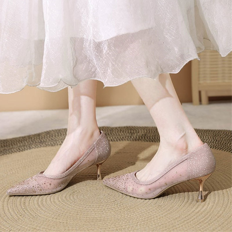 Scarpe con tacco alto in rete traspirante per donna, nuovo stile estate 2025, di alta gamma, perfette da abbinare a Cheongsam, slip-on,_voghion.com