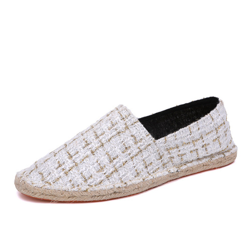 Cross-border hemp bottom shoes for men and women, hand-stitched grass-woven linen fisherman's shoes, one-piece slip-on flat shoes for wholesale.