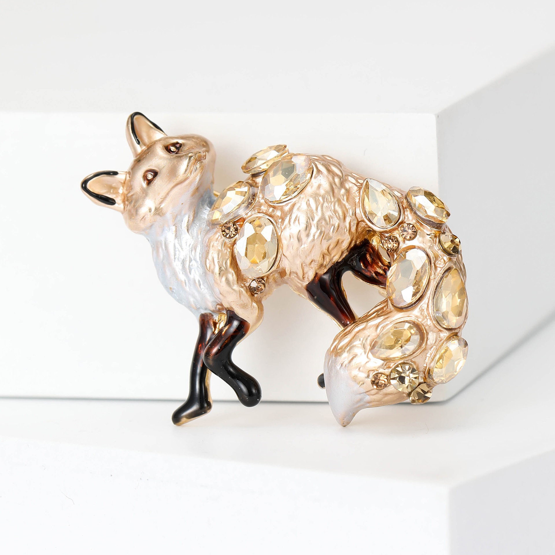 15g Weight Brooches Classification Holiday, Banquet Occasion Alloy Material Fox Pattern Women's Gender Casual, Elegant, Lady Style Casual Elegant Lady Pin Fox Alloy Women's Brooches 13