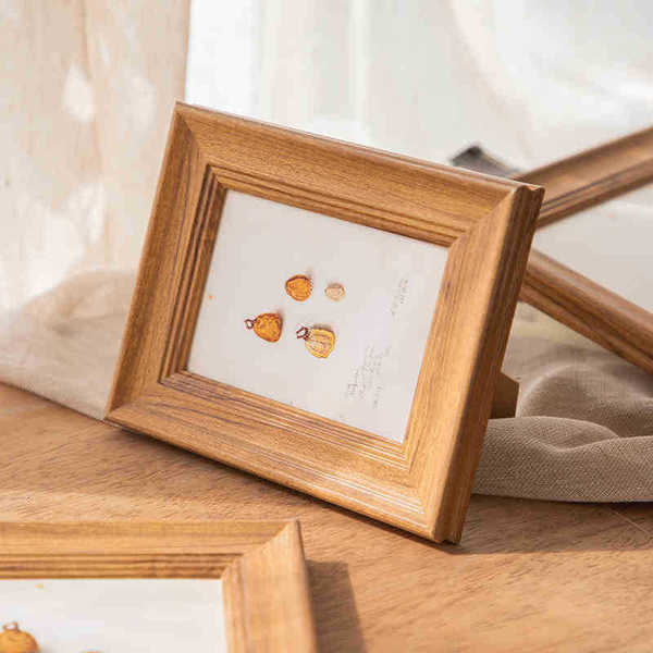 retro wall photo frame