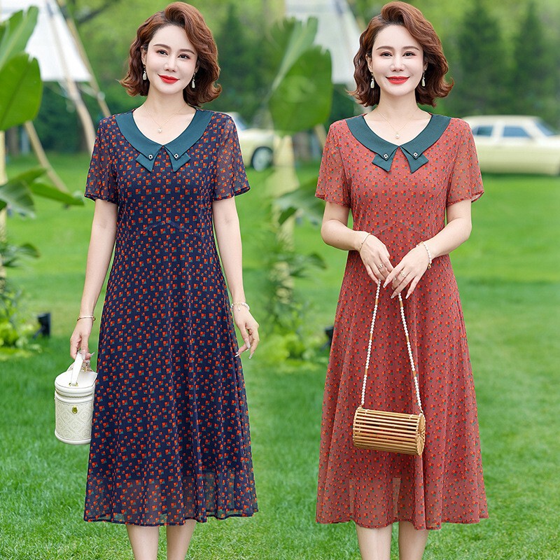 Middle-Aged Mom's Summer Chiffon Dress 2026 New Style Middle-Aged and Elderly Women's Fashionable Summer Plus-Size Long Dress