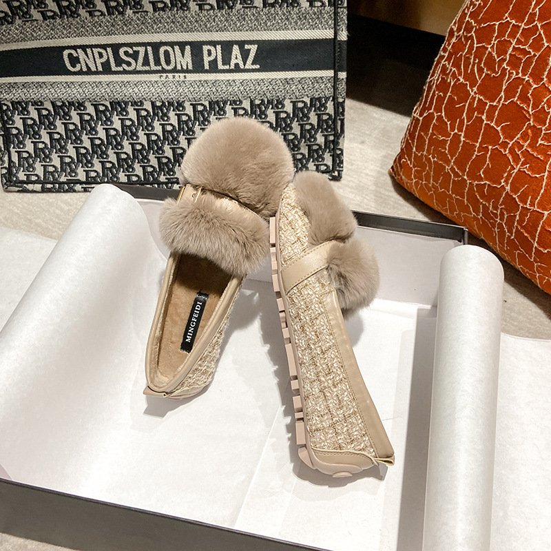 2023 Otoño e Invierno Nuevos mocasines planos de mujer forrados de lana zapatos de felpa cálidos de invierno de mujer ropa exterior zapatos de gran tamaño 41-43