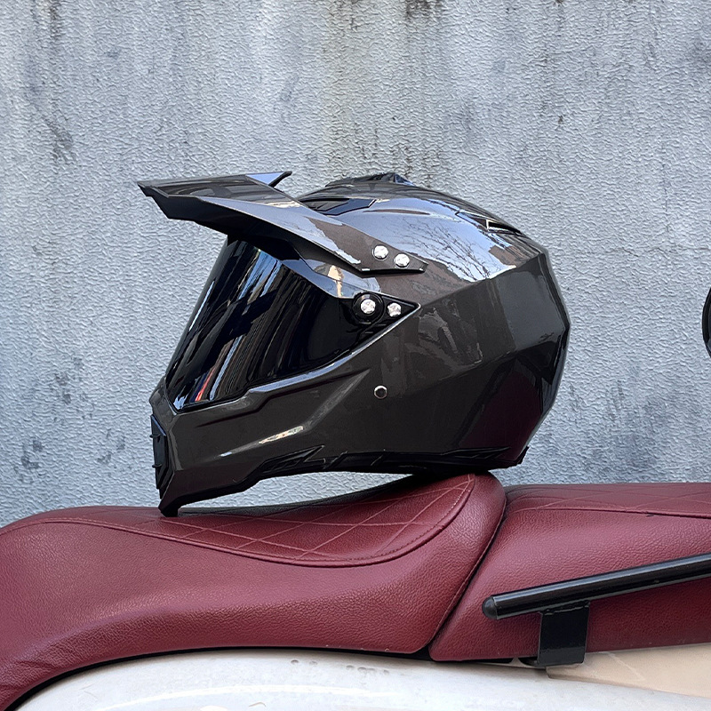 Casco de campo traviesa Casco de carreras de motos Casco de carretera Casco de doble propósito para hombres y mujeres Casco de tracción de cuatro estaciones Casco completo Orz
