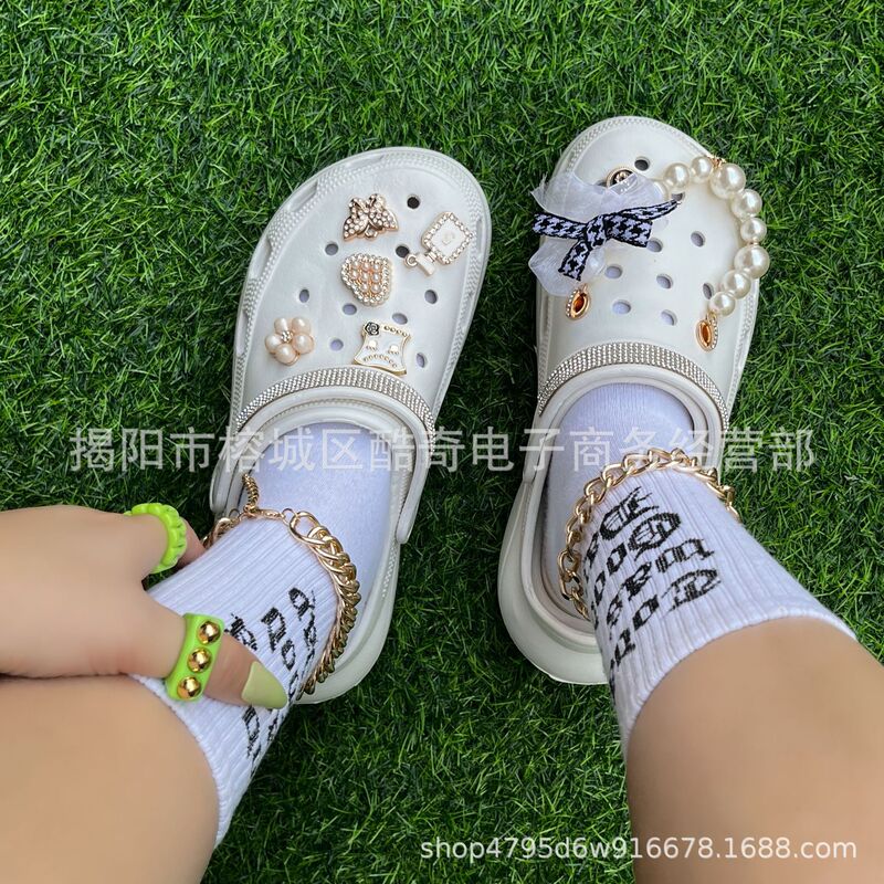 Cross-border Summer Manufacturer New High-heeled Clogs Bow Shoe Buckles European and American Hot-selling Chain Accessories Garden Shoes