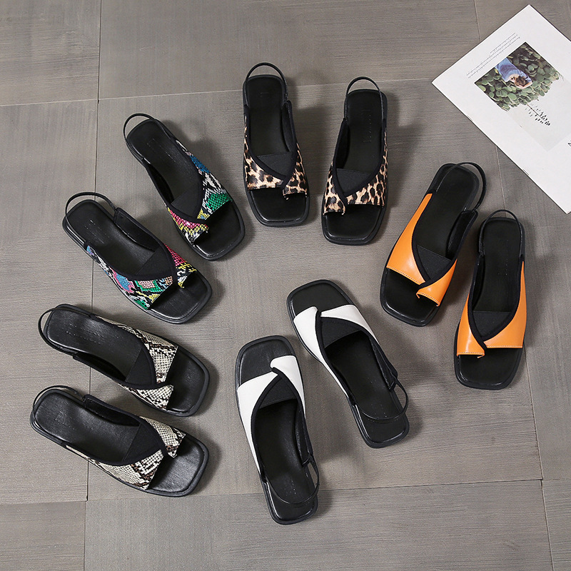 Casual summer retro sandals square toe flat
