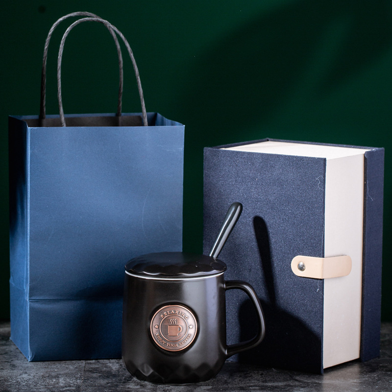 Taza de cerámica Juego de regalo de empresa Cuaderno Firma de libro Taza de bolígrafo Taza de café Regalo de mano con LOGOTIPO