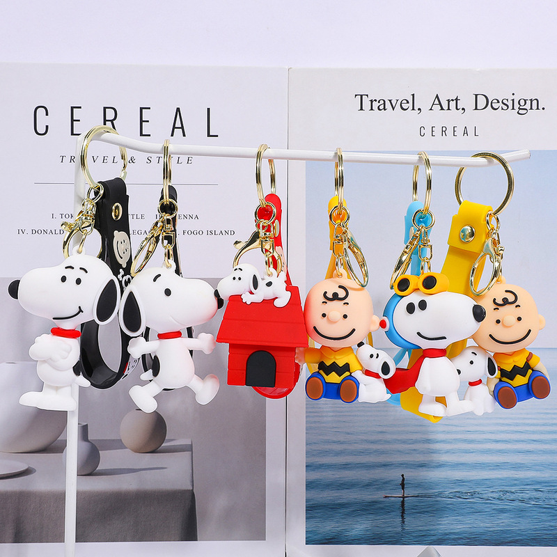 50 Types of Cartoon Snoopy Silicone Keychains, Creative Car Key Chains, Cute Bag Pendants, Resin Figurines 50 Types of Cartoon Snoopy Silicone Keychains, Creative Car Key Chains, Cute Bag Pendants, Resin Figurines