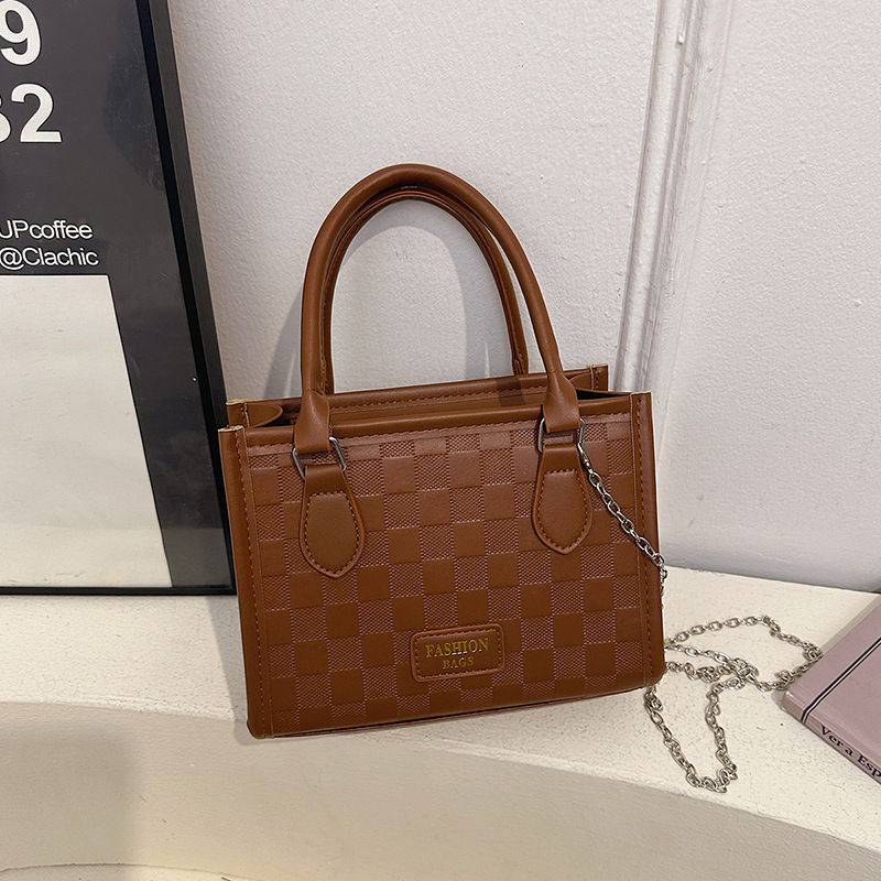 Women's Retro Shoulder Bag High Quality Large Capacity Tote Handbag_voghion.com