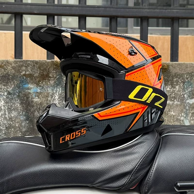Motosiklet kaskı (dəbilqə) – Biking Downhill Full-Cover Helmet, All-Season - orange-dot-orz-black-frame-gold-mirror-s