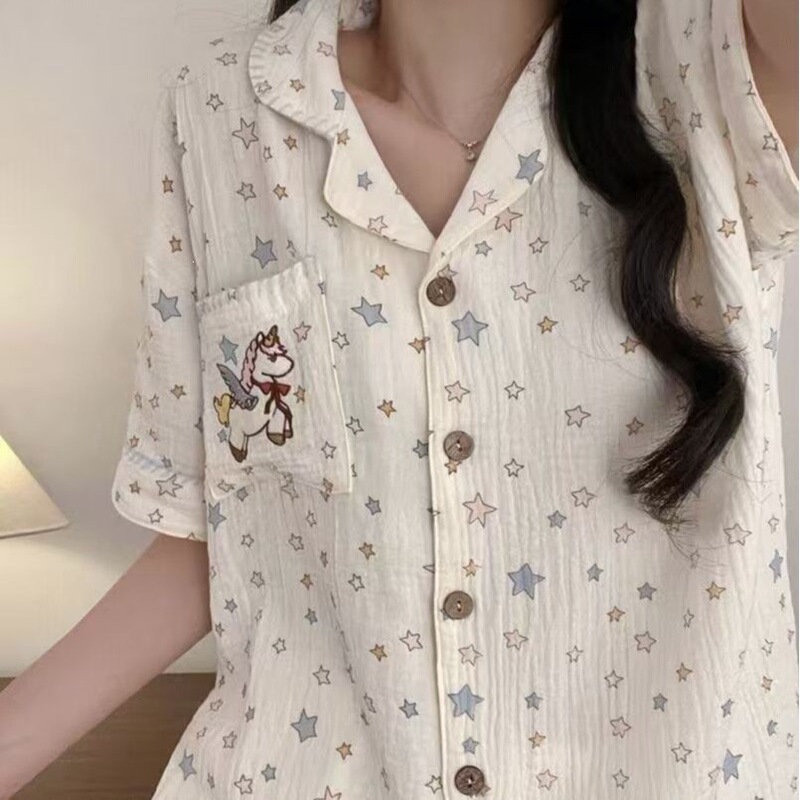 Homewear with Star and Carousel Design, Suitable for Outdoor Wear, Women's Summer Short-Sleeve Shorts and Cardigan Two-Piece Set, Cartoon Print Pajamas for Girls