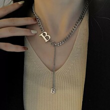 双B字母项链女设计感轻奢小众锁骨链卫衣毛衣链2025新款嘻哈配饰