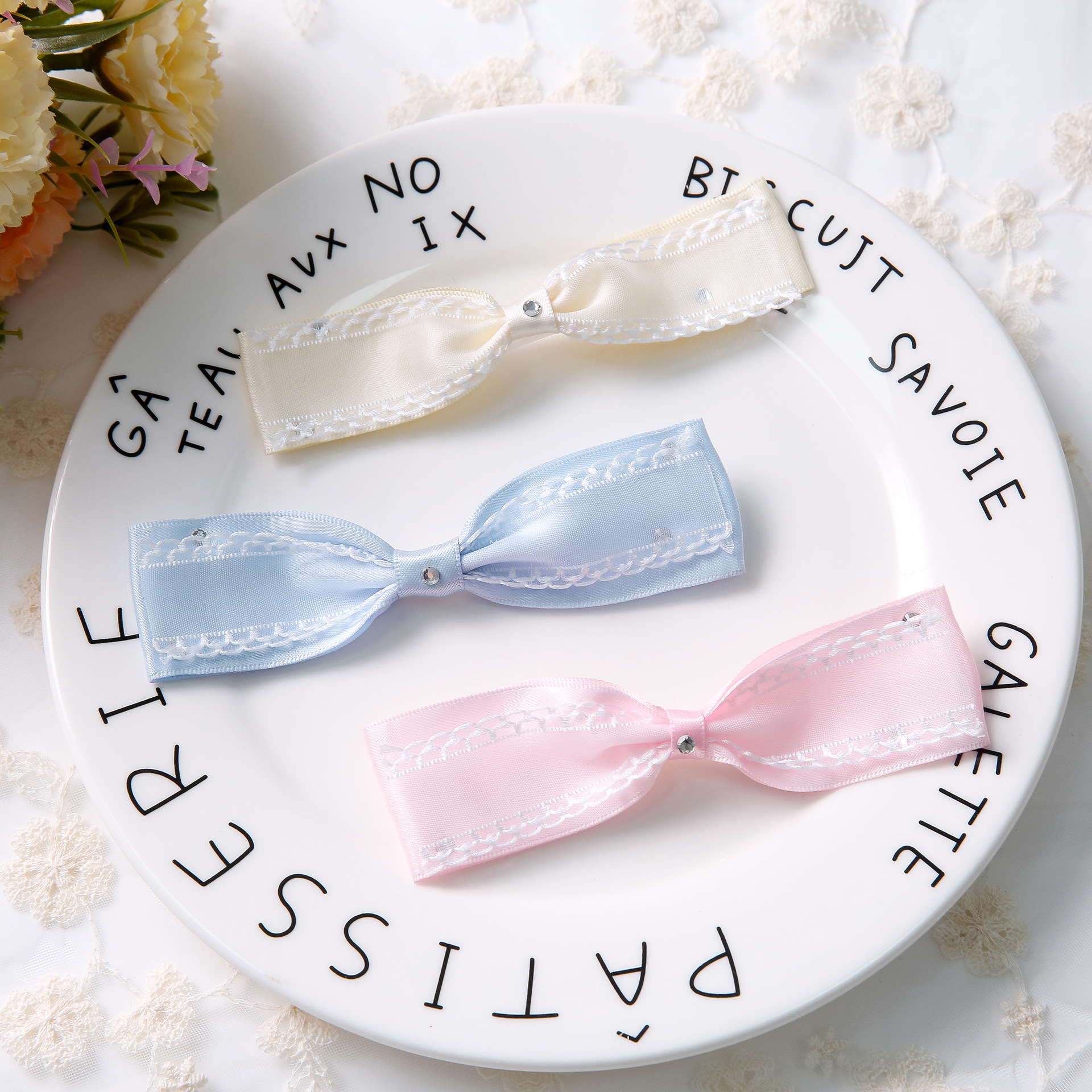 Perro mascota ropa de gato vestido de encaje de primavera y verano a juego tocado horquilla