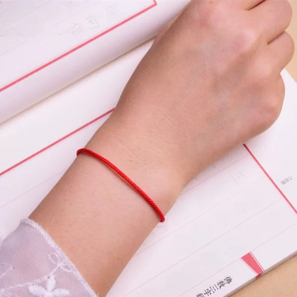 Wholesale woven small red rope protective bracelet bracelet men's and women's anklet student couple simple creative gift