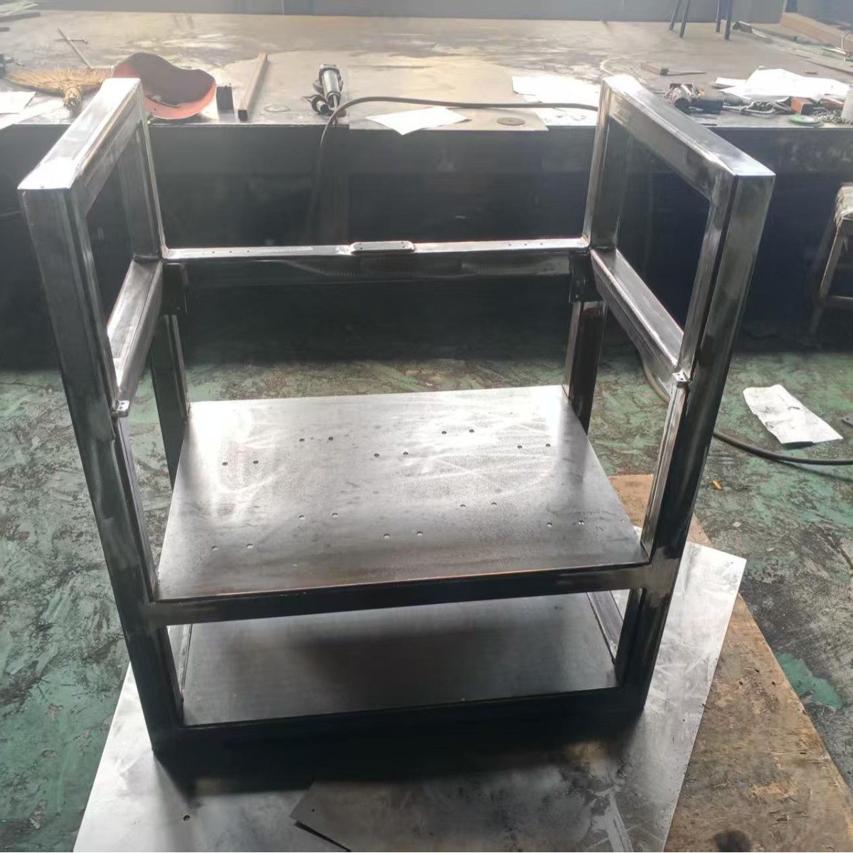 青岛机械设备方管框架罩壳生产加工数控机床外壳房子防压钣金