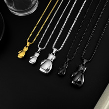 跨境货源欧美街头嘻哈不锈钢拳套情侣项链个性经典钛钢饰品