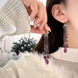 项链;耳环;戒指