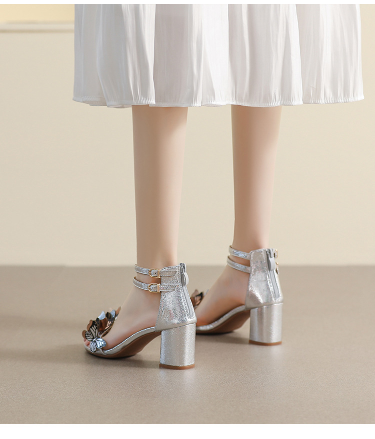 Sandals Women's Summer 2023 New Thick Heel With a Bow Design Sense Niche high heels large size 41-43_voghion.com