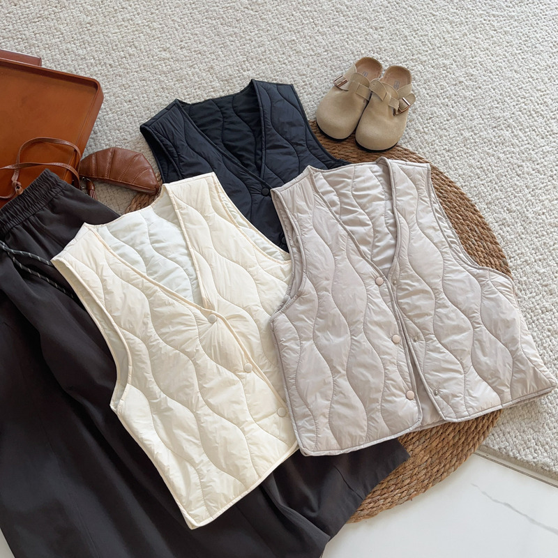 Warm and Lightweight down Vest for Women, Winter Wool Layered Versatile Layering Jacket, V-Neck Casual Base Layer