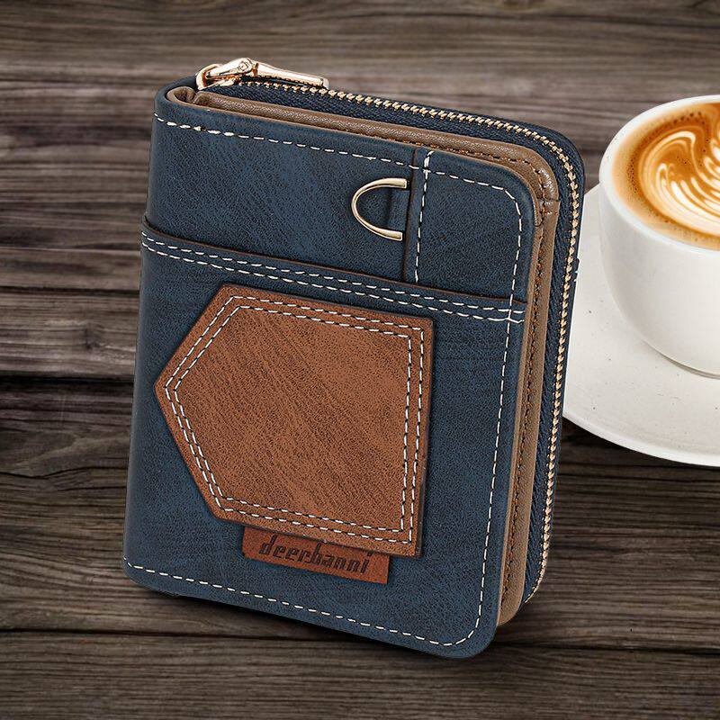 Short folding wallet