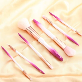 美妆工具加工;化妆刷、刷包