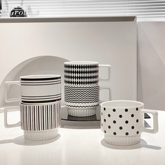 Hepburn-style ceramic mug office design cup for women, small and unique design cups for men and women, creative coffee cups