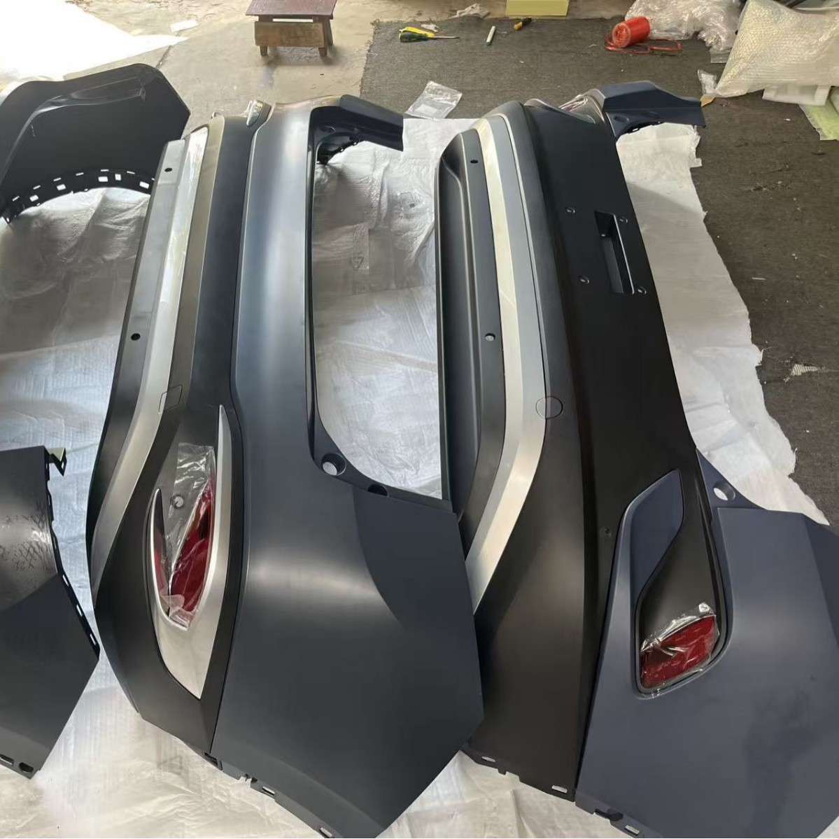 ID4ID6 front bumper assembly, brand new