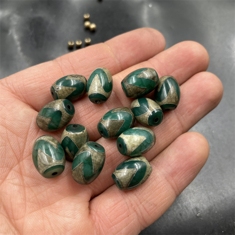 Green tiger tooth