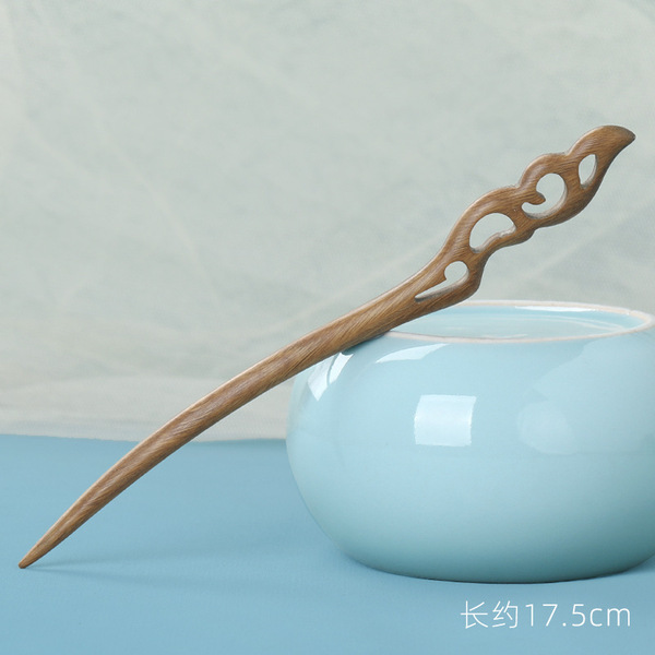 Chinese hairpin green sandalwood