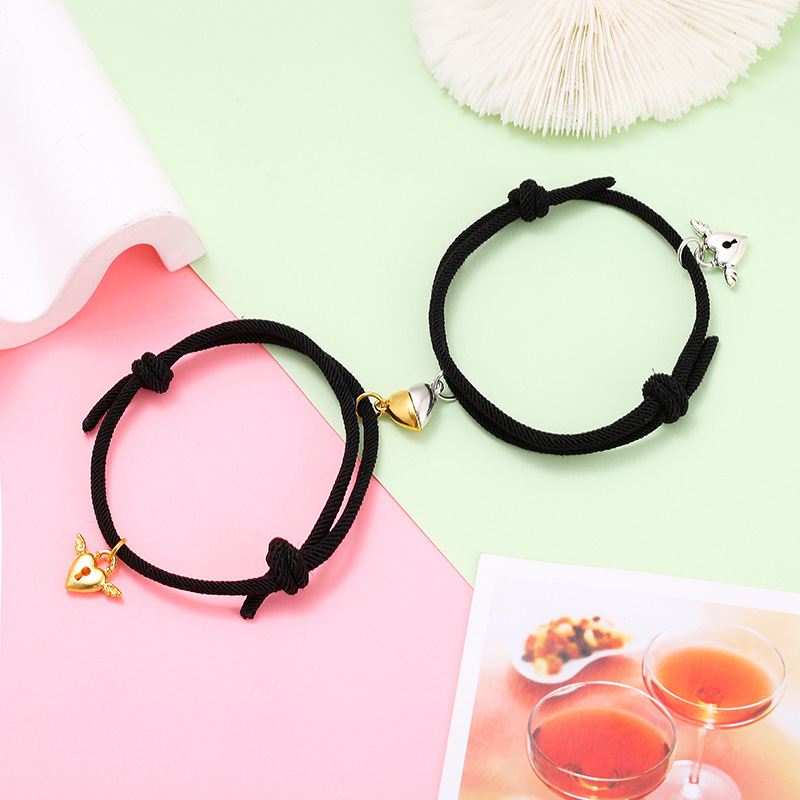 Simple Style Heart Alloy Plating No Inlaid Couple Bracelets display picture 7