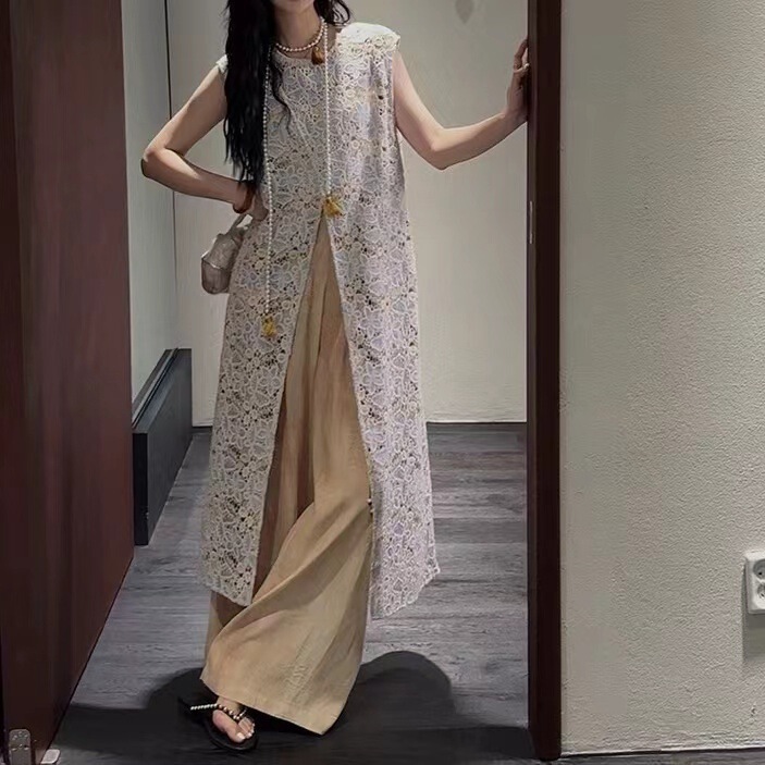 2026 Summer New Style New Chinese Style Lace Cardigan Vest for Women, Heavy Craftwork Hollow Out Sleeveless Long Outerwear