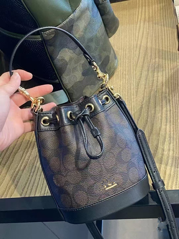 Koujia 新しいデンプシー巾着バケットバッグフォーチュンバケットクラシックロゴハンドバッグ老眼ショルダーメッセンジャーバッグ|undefined