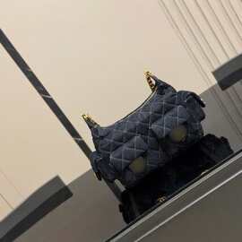 新款牛仔菱格Hobo包女单肩斜挎链条包复古通勤大容量手提包