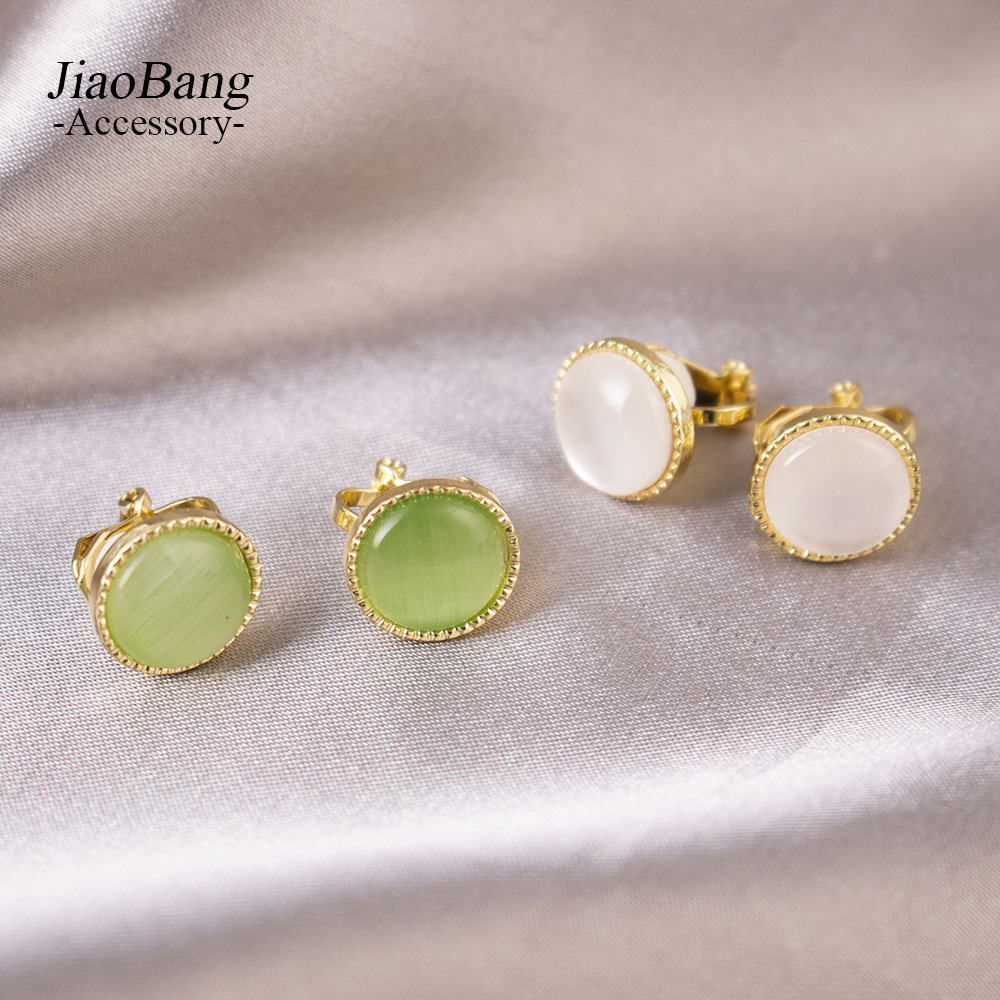 2022 nueva moda elegante ronda Opal earless clip de oreja pendientes femeninos frescos simples