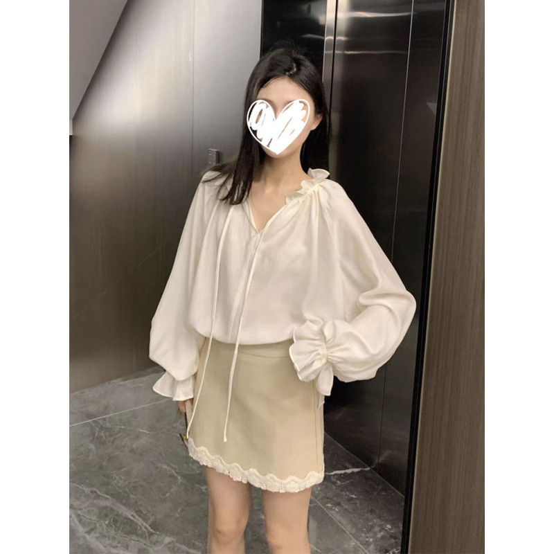 法式温柔风蕾丝V领长袖衬衫叠穿花边马甲a字短裙女2025新款三件套|undefined