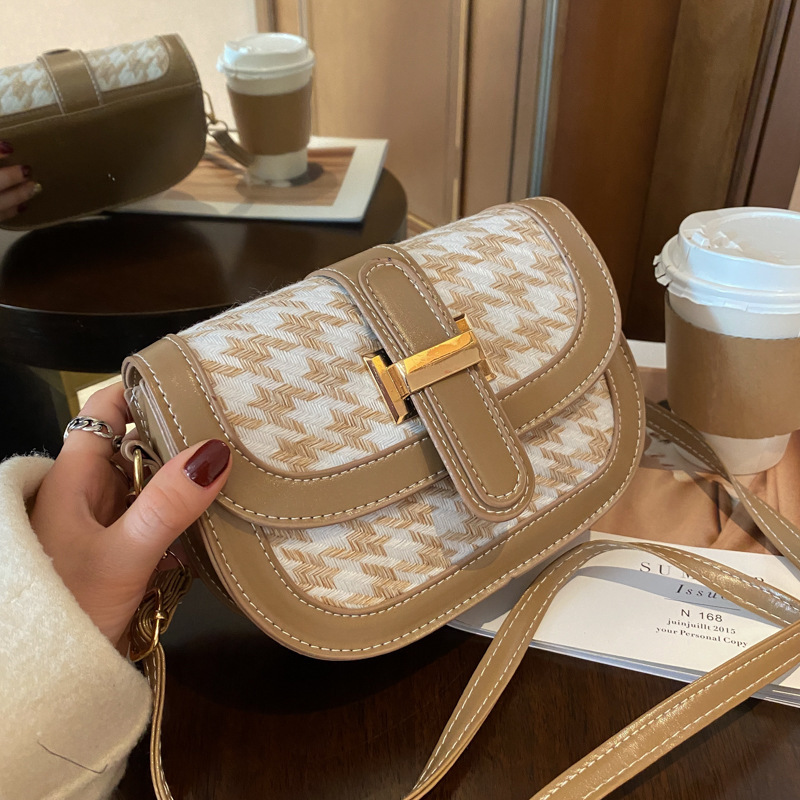 Checked Houndstooth Personalized Daily Commuter Women's Bag