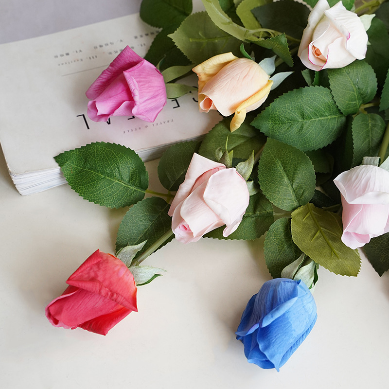 Moisturizing Rose Artificial Flower Single Lover Rose Home Decoration Valentine's Day Gift Rose Bud Bud