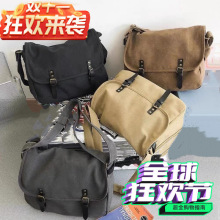 日系潮牌斜挎包男士休闲复古帆布包慵懒风单肩包时尚简约男邮差包