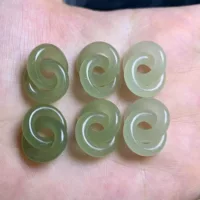 Оптовая продажа производителей натуральный Hutian Jade Цинхай кольцевая пряжка DIY аксессуары подвеска