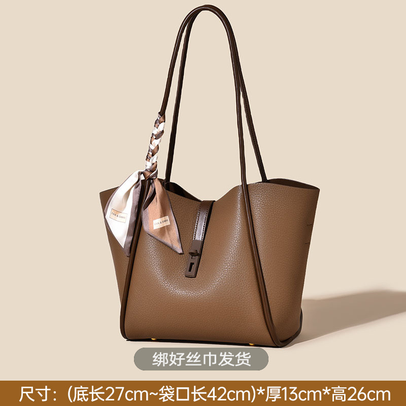 초콜릿 컬러 [실크 스카프 묶음으로 배송]