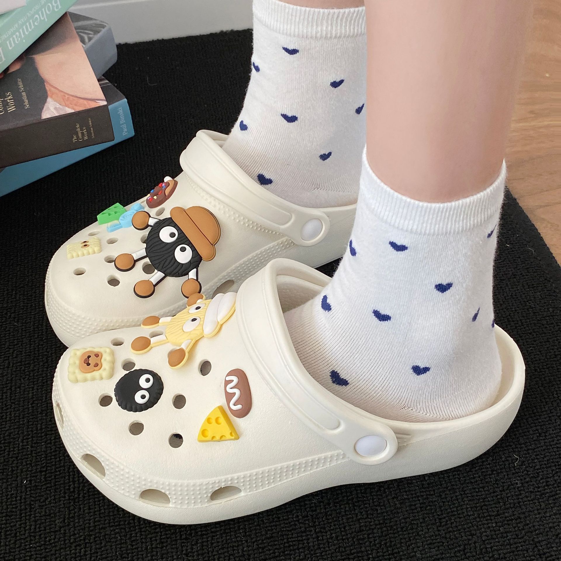 [12 홀 신발 엘프] 화이트