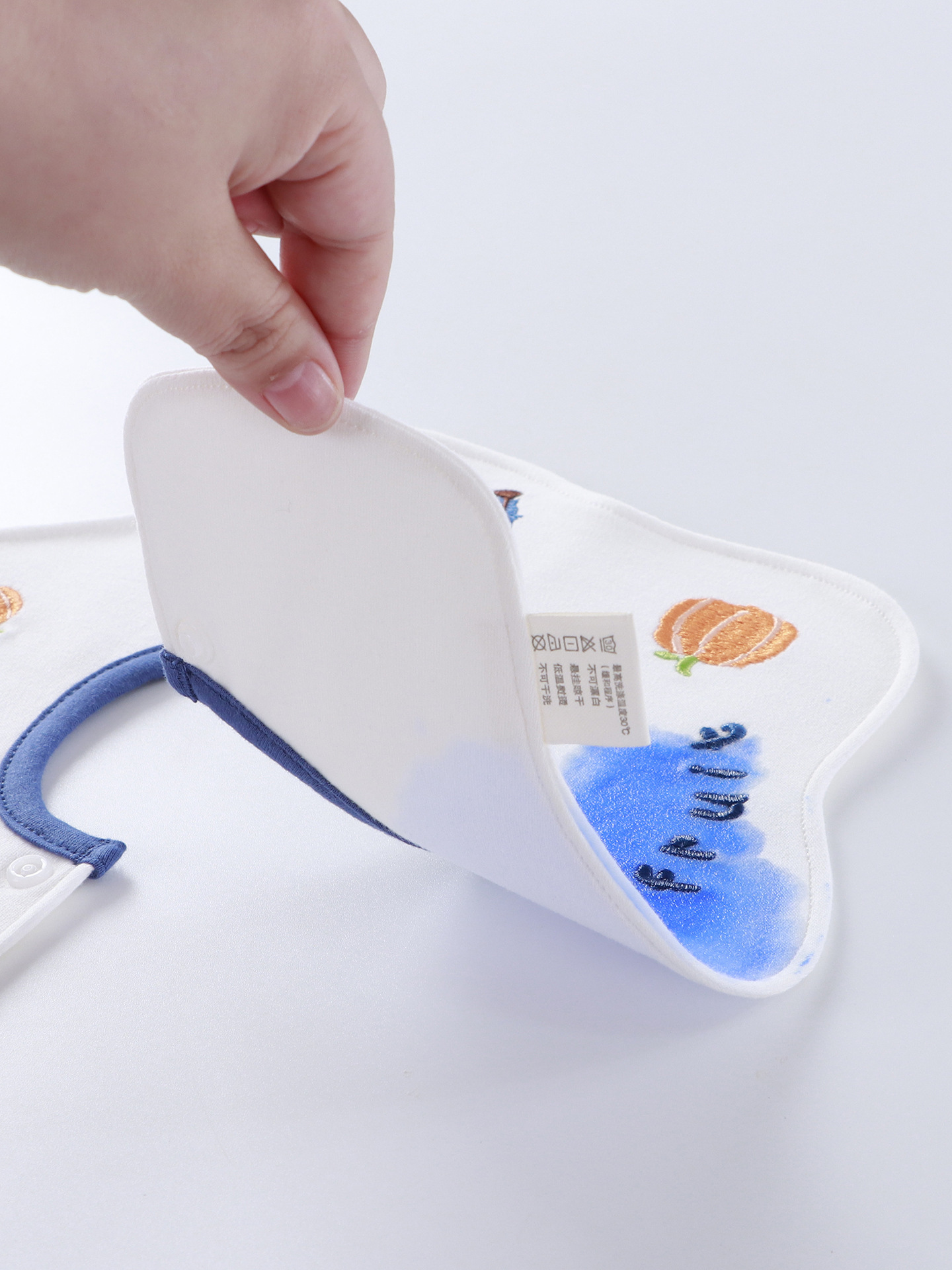 Babe delantal de algodón 7A toallas de saliva antibacterianas tipo un otoño invierno impermeable leche escupir delantal de bordado para niños y niñas