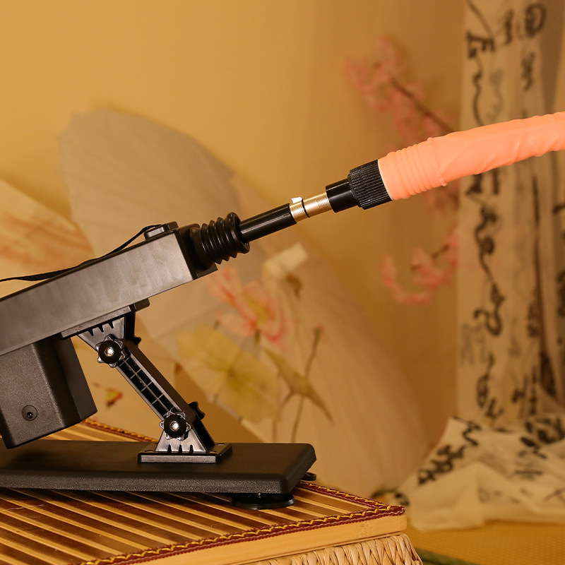 Cañón de tres núcleos, vibración telescópica normal, penis rosa para mujeres, artículos sexuales para adultos al por mayor. image 3