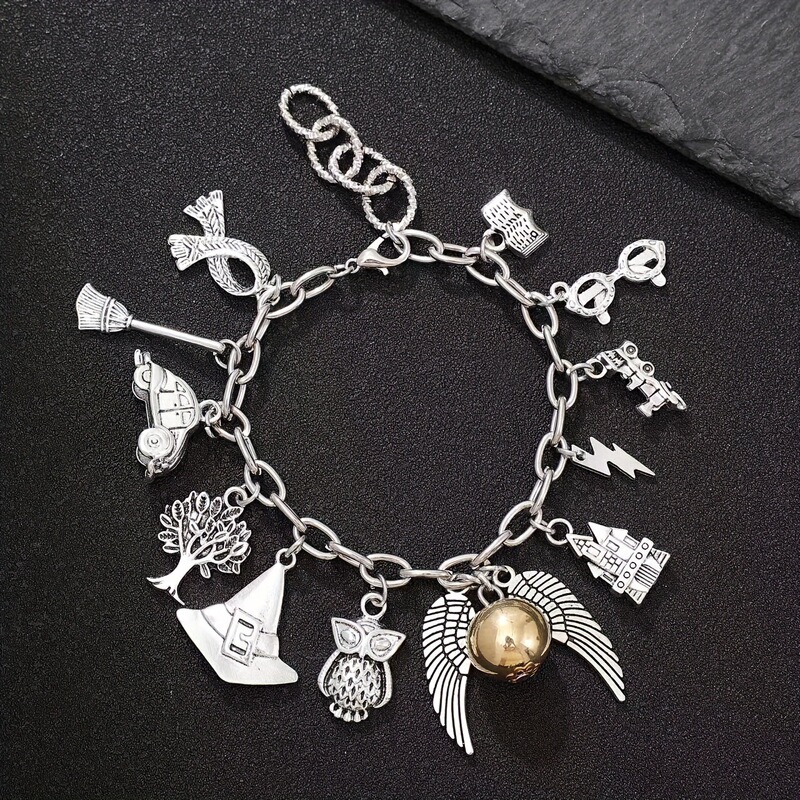 Hot-selling movie and TV merchandise: Harry Potter series combination metal Snitch wing bracelet, direct supply from manufacturer, personalized and trendy