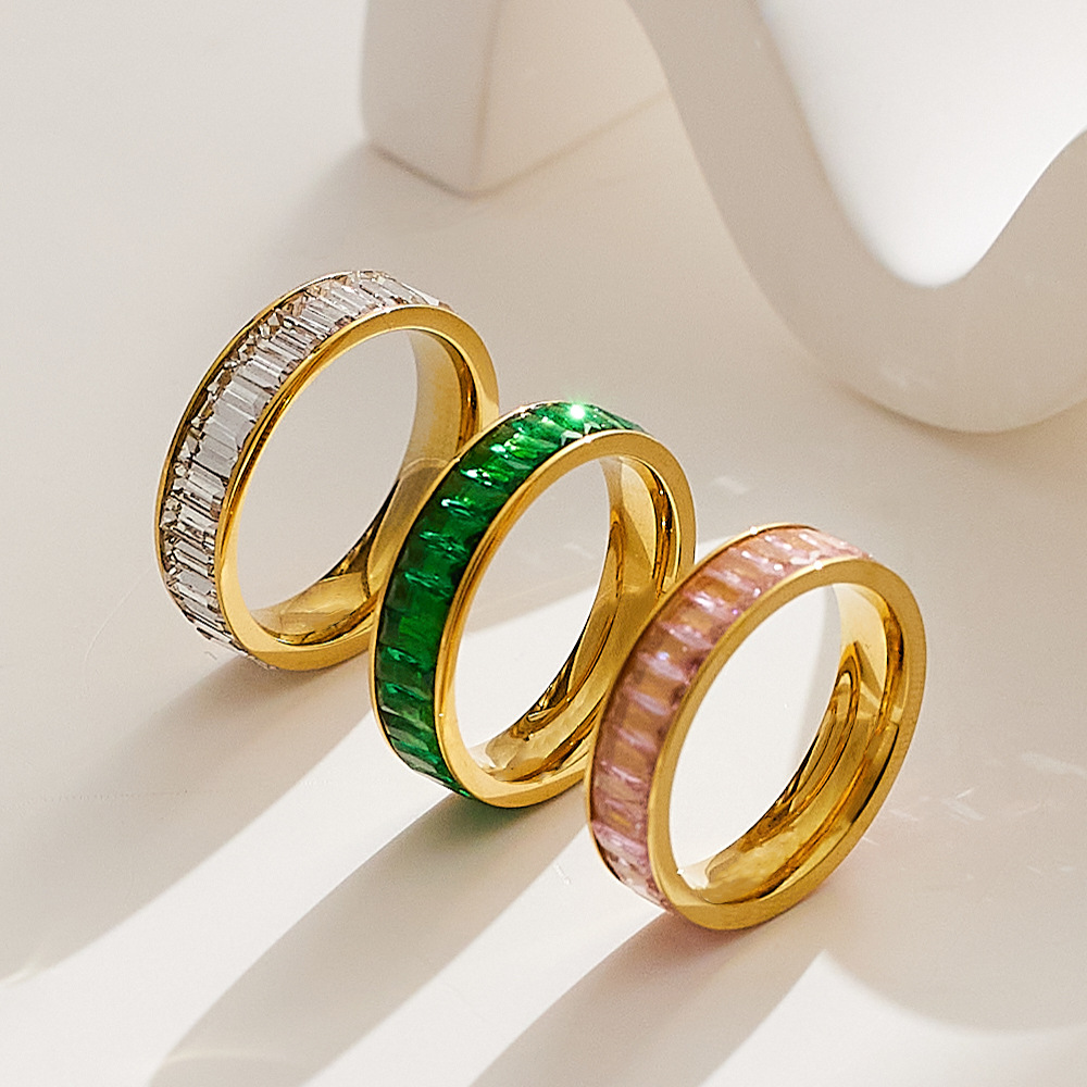 Elegant Glam Circle Titanium Steel Inlay Zircon Rings display picture 4