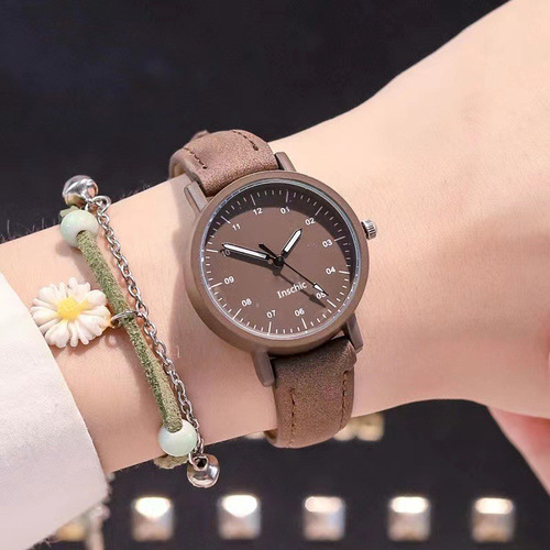 Minimalist elegance ladies watch, Instagram style, for girls, middle school students, teenagers, fresh and clean, imitation ancient forest system, ancient style watch