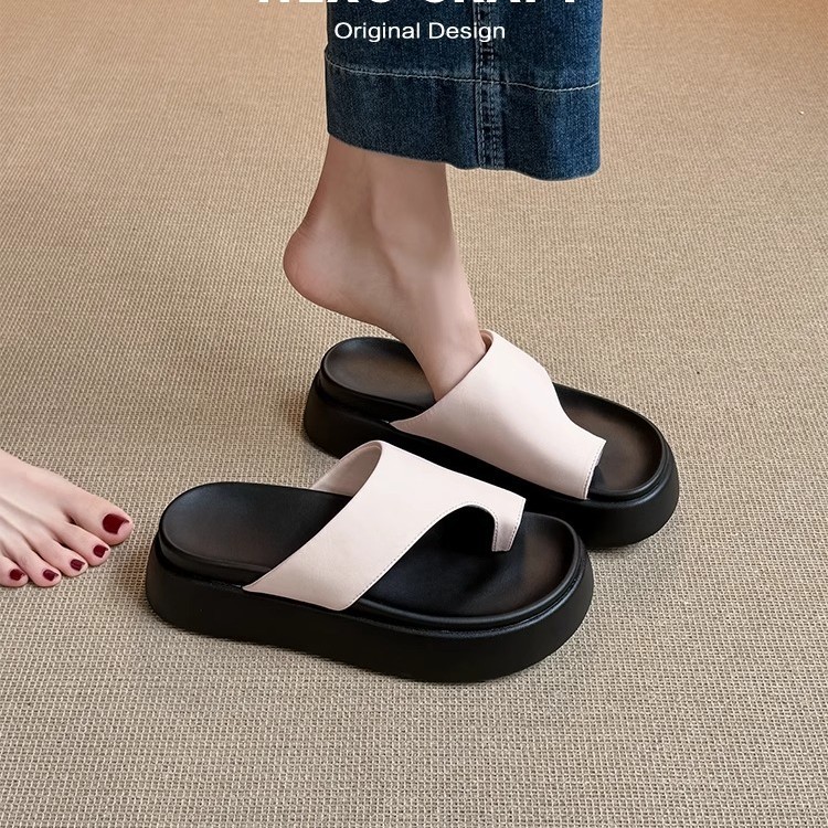 La marea no es sur ~ Chanclas aumentadas de suela gruesa de 5cm para mujer para uso exterior 2025 verano nueva moda casual zapatillas de un pie para mujer
