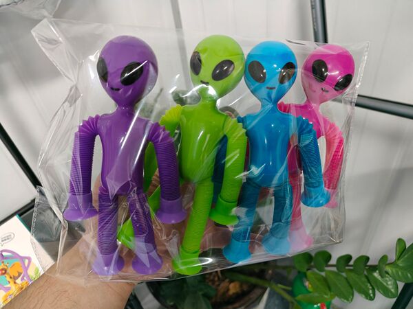 variable telescopic cartoon toy