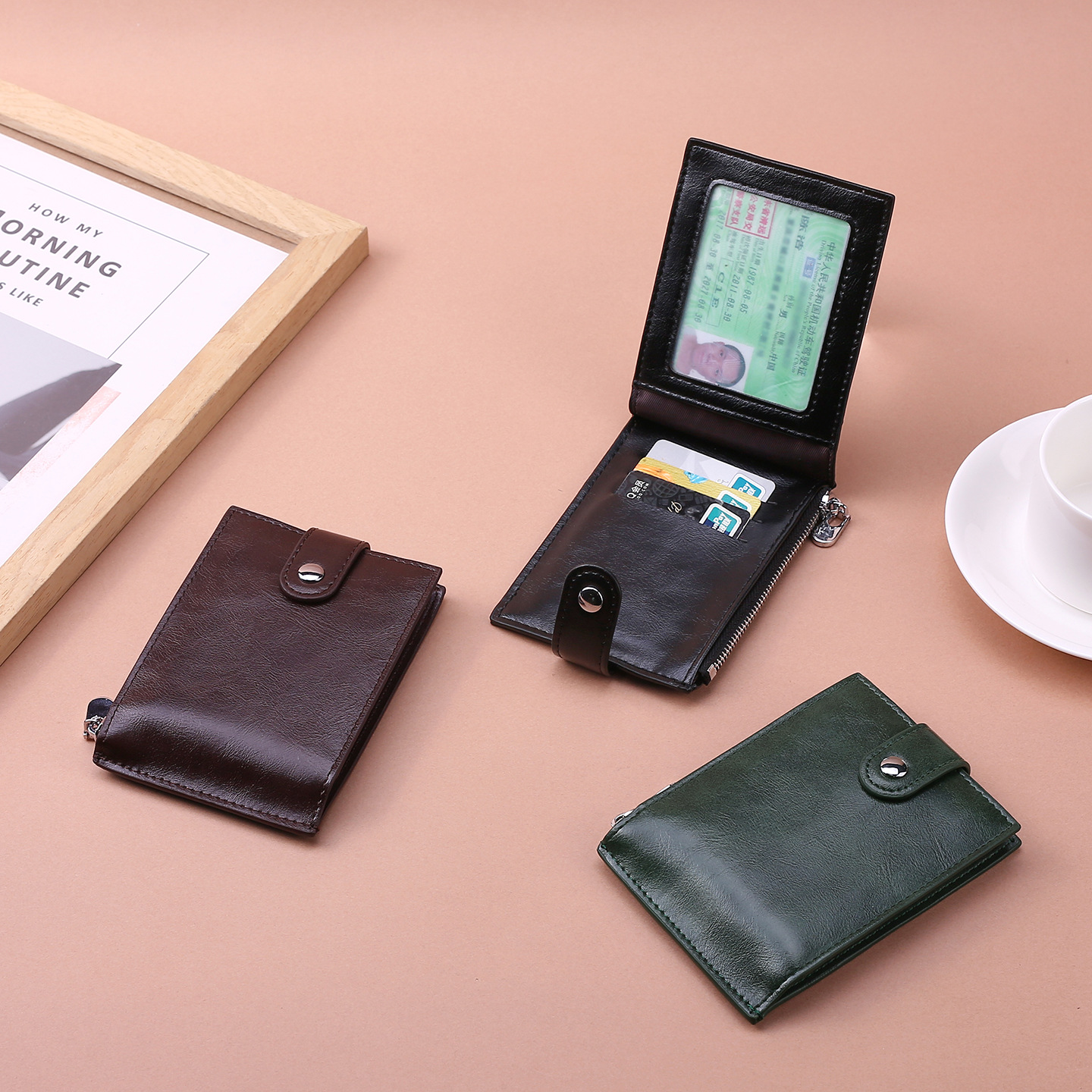 Cartera de cuero suave transfronteriza, cartera de cuero de caballo loco, cartera de dinero retrógrado, cartera de cambio horizontal con botón, cartera de pick-up suave